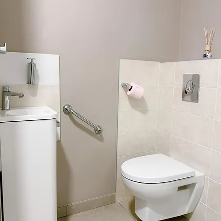 Apartment L'appart Du Faubourg 1 A 8 Personnes