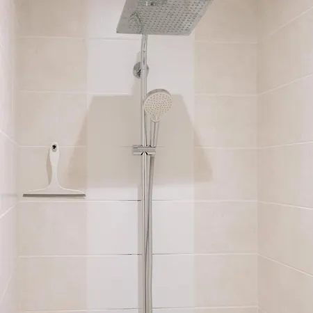 Apartment L'appart Du Faubourg 1 A 8 Personnes